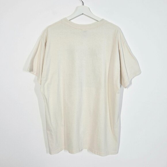 Retro Vintage Style Grey Wolf Tee - Picture 4 of 5